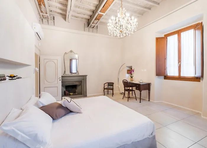 New Apartment Duomo & Galleria Accademia
